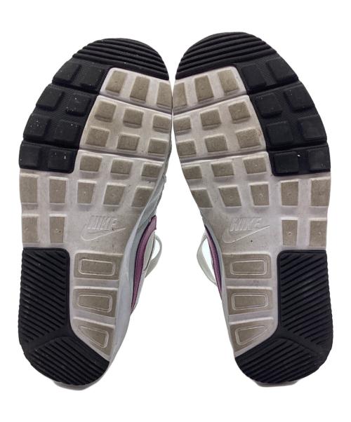 NIKE（ナイキ）NIKE (ナイキ) スニーカー ホワイト サイズ:24.5の古着・服飾アイテム