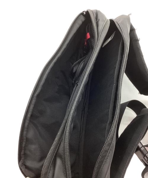 THE NORTH FACE（ザ ノース フェイス）THE NORTH FACE (ザ ノース フェイス) ボディーバッグ ブラックの古着・服飾アイテム