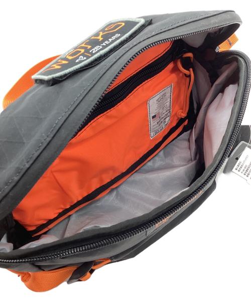 MYSTERY RANCH（ミステリーランチ）MYSTERY RANCH (ミステリーランチ) ボディバッグ 未使用品の古着・服飾アイテム