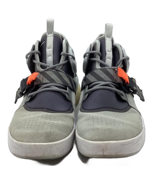 NIKE（ナイキ）NIKE (ナイキ) スニーカー グレー サイズ:27.5の古着・服飾アイテム