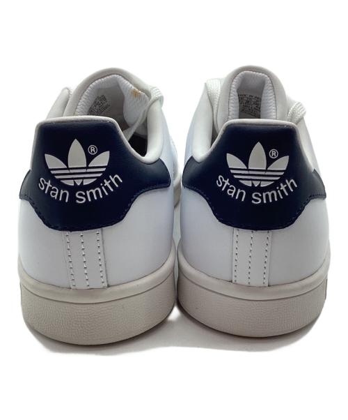 adidas（アディダス）adidas (アディダス) スニーカー ホワイト サイズ:24の古着・服飾アイテム
