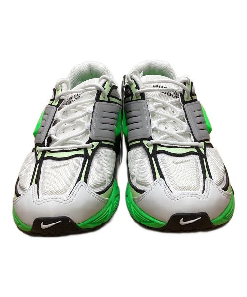 NIKE（ナイキ）NIKE (ナイキ) スニーカー ホワイト×グリーン サイズ:26.5 未使用品の古着・服飾アイテム