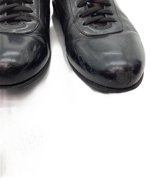 PRADA（プラダ）PRADA (プラダ) パテントレザースニーカー ブラック サイズ:6の古着・服飾アイテム