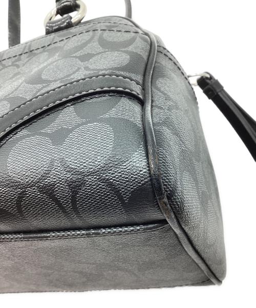 COACH（コーチ）COACH (コーチ) ヘリテージバッグ グレー×ブラックの古着・服飾アイテム