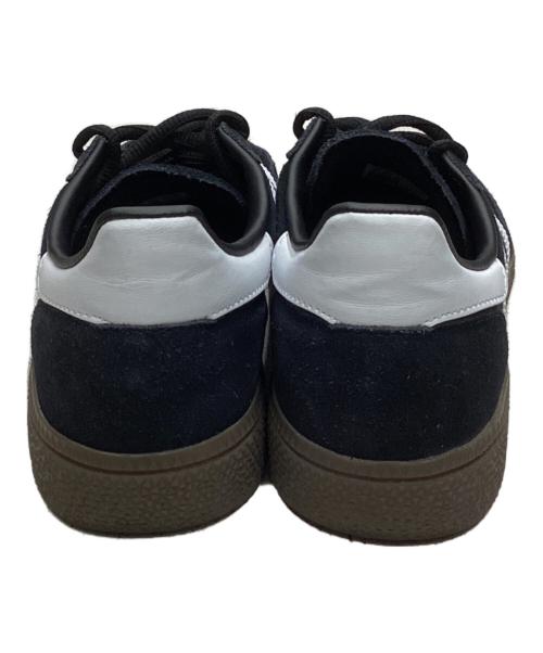 adidas（アディダス）adidas (アディダス) ローカットスニーカー ブラック サイズ:24の古着・服飾アイテム