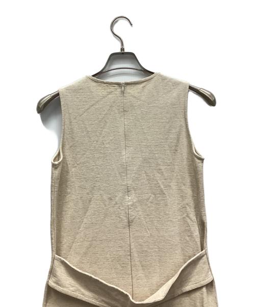 UNITED TOKYO（ユナイテッドトーキョー）UNITED TOKYO (ユナイテッドトーキョー) ノースリーブワンピース ベージュ サイズ:1の古着・服飾アイテム