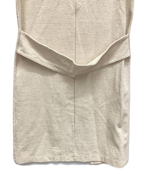 UNITED TOKYO（ユナイテッドトーキョー）UNITED TOKYO (ユナイテッドトーキョー) ノースリーブワンピース ベージュ サイズ:1の古着・服飾アイテム