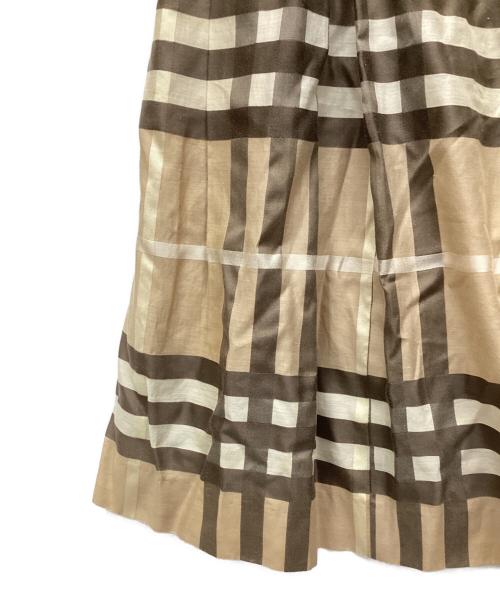 BURBERRY LONDON（バーバリーロンドン）BURBERRY LONDON (バーバリーロンドン) ノースリーブワンピース ベージュ×ブラック サイズ:40の古着・服飾アイテム