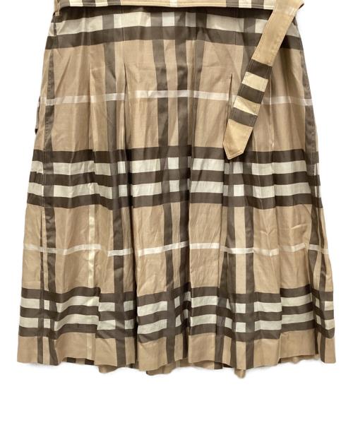 BURBERRY LONDON（バーバリーロンドン）BURBERRY LONDON (バーバリーロンドン) ノースリーブワンピース ベージュ×ブラック サイズ:40の古着・服飾アイテム