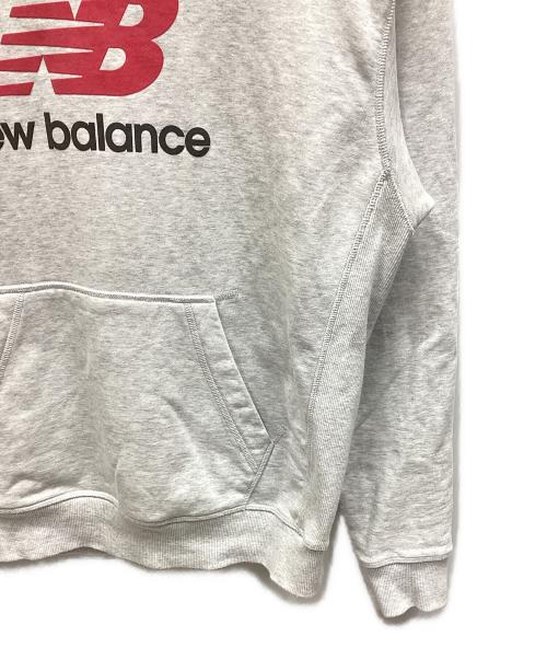 NEW BALANCE（ニューバランス）NEW BALANCE (ニューバランス) パーカー ライトグレー サイズ:Sの古着・服飾アイテム