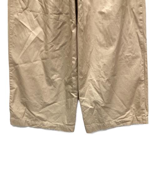 Whim Gazette（ウィムガゼット）Whim Gazette (ウィムガゼット) フレアパンツ ベージュ サイズ:Sの古着・服飾アイテム