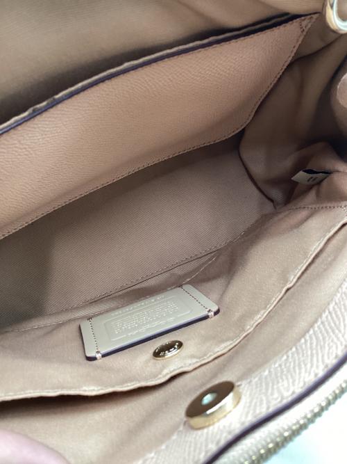 COACH（コーチ）COACH (コーチ) 2WAYバッグの古着・服飾アイテム