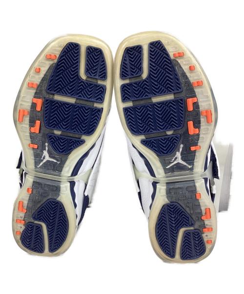 NIKE（ナイキ）NIKE (ナイキ) スニーカー ホワイト×ネイビー サイズ:25.5の古着・服飾アイテム