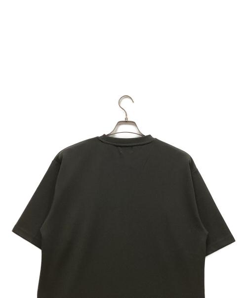 green label relaxing（グリーンレーベルリラクシング）green label relaxing (グリーンレーベルリラクシング) アムンゼン ツイル クルーネック チャコールグレー サイズ:Mの古着・服飾アイテム
