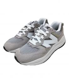 NEW BALANCE（ニューバランス）の古着「スニーカー」｜ライトグレー