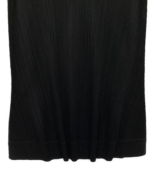 PLEATS PLEASE（プリーツプリーズ）PLEATS PLEASE (プリーツプリーズ) ワンピース ブラック サイズ:3の古着・服飾アイテム