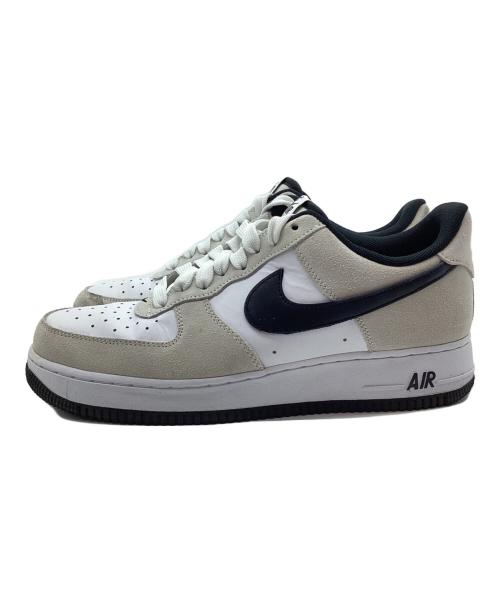 NIKE（ナイキ）NIKE (ナイキ) スニーカー ホワイト×ベージュ サイズ:28の古着・服飾アイテム