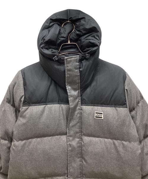 LEVI'S（リーバイス）LEVI'S (リーバイス) ダウンジャケット グレー×ブラック サイズ:Sの古着・服飾アイテム