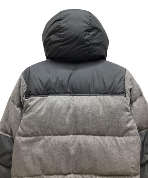 LEVI'S（リーバイス）LEVI'S (リーバイス) ダウンジャケット グレー×ブラック サイズ:Sの古着・服飾アイテム