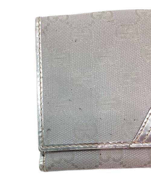 GUCCI（グッチ）GUCCI (グッチ) 2つ折り財布 グレー×シルバーの古着・服飾アイテム