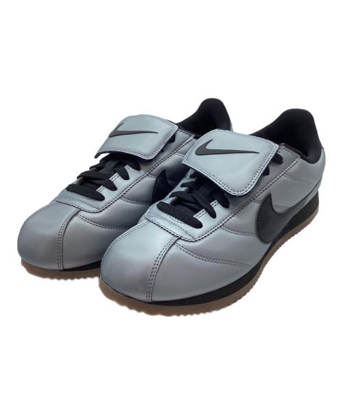 NIKE（ナイキ）NIKE (ナイキ) スニーカー ライトグレー サイズ:26.5の古着・服飾アイテム