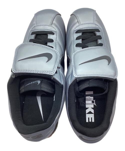 NIKE（ナイキ）NIKE (ナイキ) スニーカー ライトグレー サイズ:26.5の古着・服飾アイテム