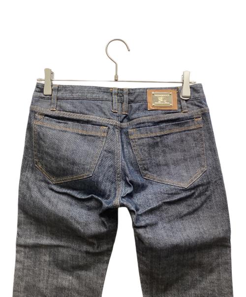 BURBERRY BLUE LABEL（バーバリー ブルー レーベル）BURBERRY BLUE LABEL (バーバリー ブルー レーベル) デニムパンツ インディゴ サイズ:25の古着・服飾アイテム