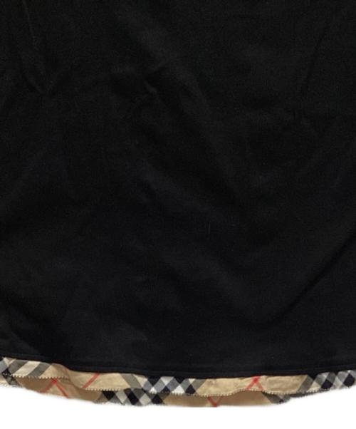 BURBERRY BLUE LABEL（バーバリー ブルー レーベル）BURBERRY BLUE LABEL (バーバリー ブルー レーベル) 半袖カットソー ブラック サイズ:38の古着・服飾アイテム