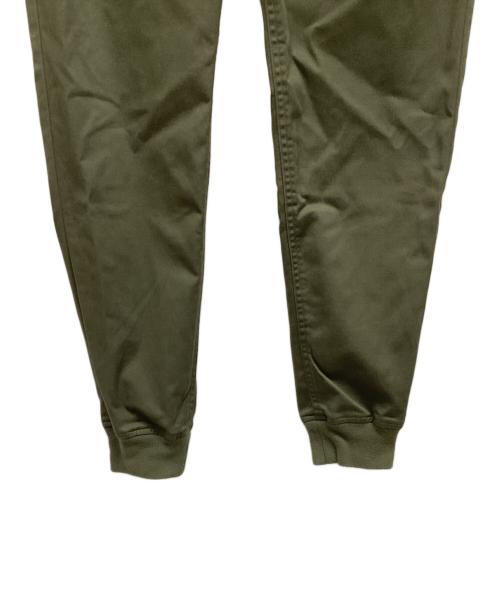 Champion（チャンピオン）Champion (チャンピオン) パンツ オリーブ サイズ:Sの古着・服飾アイテム