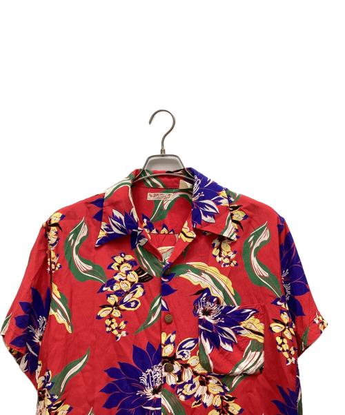 Sun Surf（サンサーフ）Sun Surf (サンサーフ) アロハシャツ レッド サイズ:SIZE タグ不鮮明のため不明の古着・服飾アイテム
