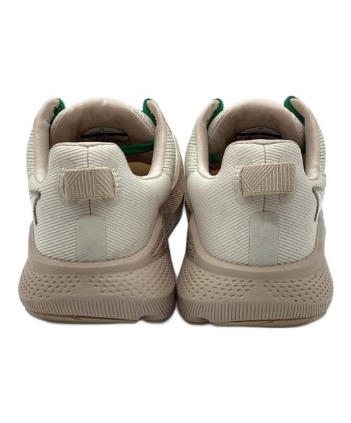 ALTRA（アルトラ）ALTRA (アルトラ) ランニングシューズ ベージュ サイズ:28の古着・服飾アイテム