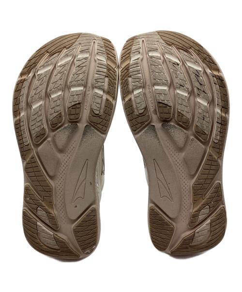 ALTRA（アルトラ）ALTRA (アルトラ) ランニングシューズ ベージュ サイズ:28の古着・服飾アイテム