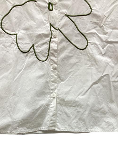 ARULLE（アリュール）ARULLE (アリュール) 半袖シャツ ホワイト サイズ:Freeの古着・服飾アイテム