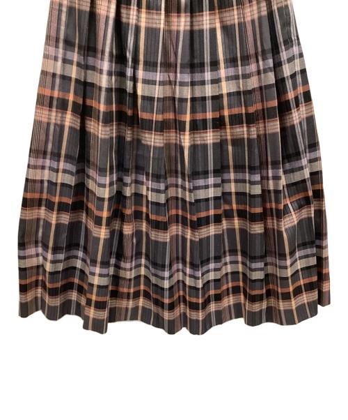 URBAN RESEARCH DOORS（アーバンリサーチドアーズ）URBAN RESEARCH DOORS (アーバンリサーチドアーズ) チェックスカート グレー×ピンク サイズ:Mの古着・服飾アイテム
