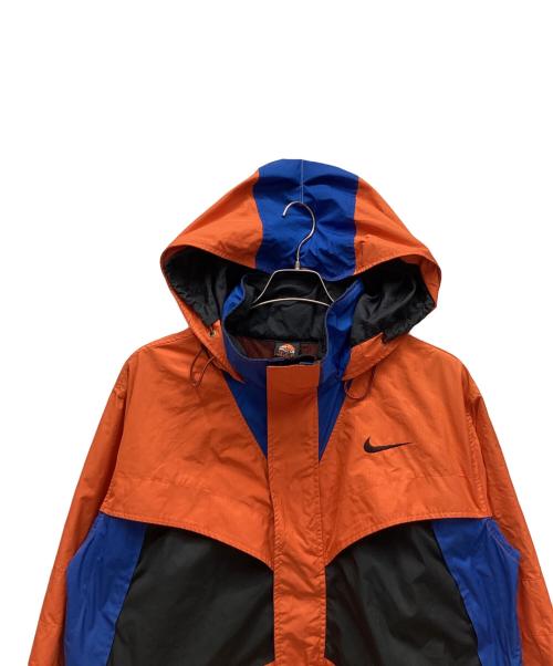 NIKE ACG（ナイキエーシージー）NIKE ACG (ナイキエーシージー) ジャケット オレンジ×ブルー サイズ:Mの古着・服飾アイテム