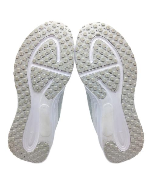 NIKE（ナイキ）NIKE (ナイキ) スニーカー ホワイト サイズ:27.5の古着・服飾アイテム