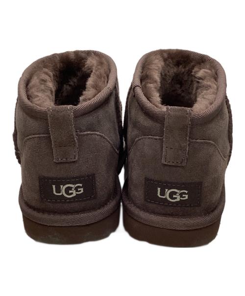 UGG（アグ）UGG (アグ) ブーツ ブラウン サイズ:23.5の古着・服飾アイテム