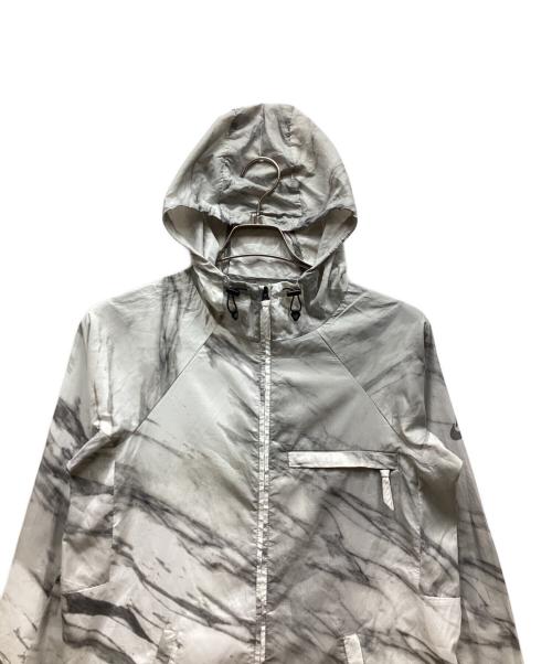 NIKE SB（ナイキエスビー）NIKE SB (ナイキエスビー) ジャケット ホワイト×グレー サイズ:Sの古着・服飾アイテム