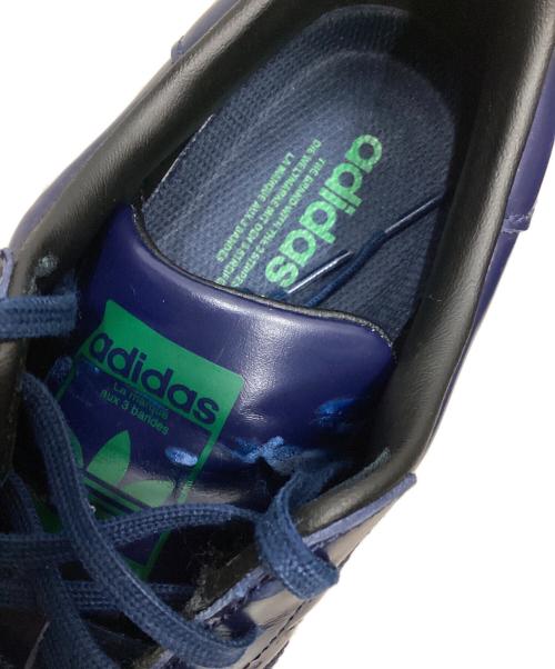 adidas（アディダス）adidas (アディダス) スニーカー ネイビー サイズ:26の古着・服飾アイテム
