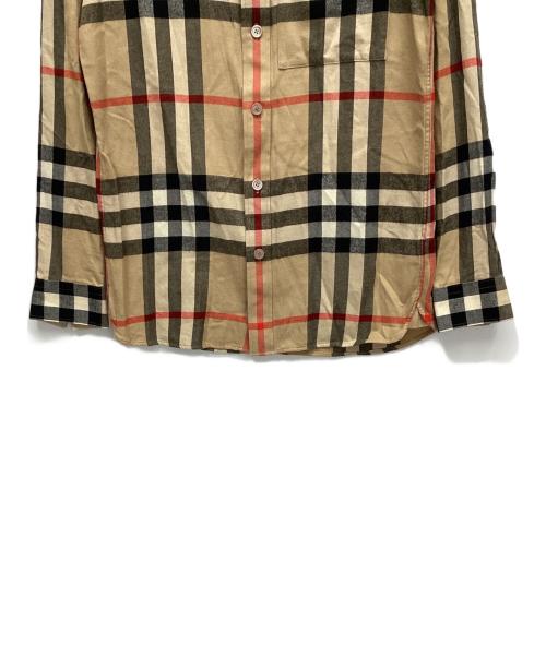 BURBERRY（バーバリー）BURBERRY (バーバリー) シャツ ベージュ サイズ:XSの古着・服飾アイテム