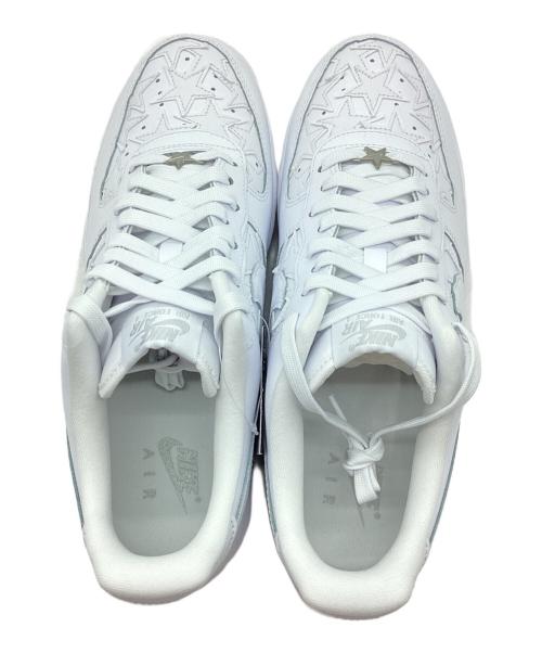NIKE（ナイキ）NIKE (ナイキ) シューズ ホワイト サイズ:28 未使用品の古着・服飾アイテム