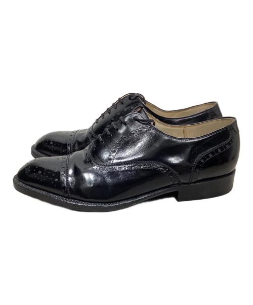 COMME des GARCONS（コムデギャルソン）COMME des GARCONS (コムデギャルソン) メダリオンシューズ ブラック サイズ:26.5の古着・服飾アイテム