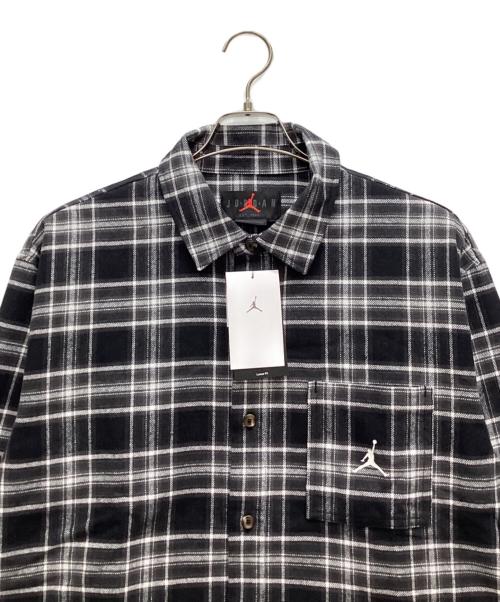 NIKE（ナイキ）NIKE (ナイキ) 長袖シャツ グレー サイズ:S 未使用品の古着・服飾アイテム