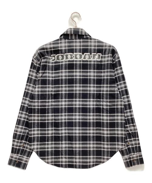 NIKE（ナイキ）NIKE (ナイキ) 長袖シャツ グレー サイズ:S 未使用品の古着・服飾アイテム