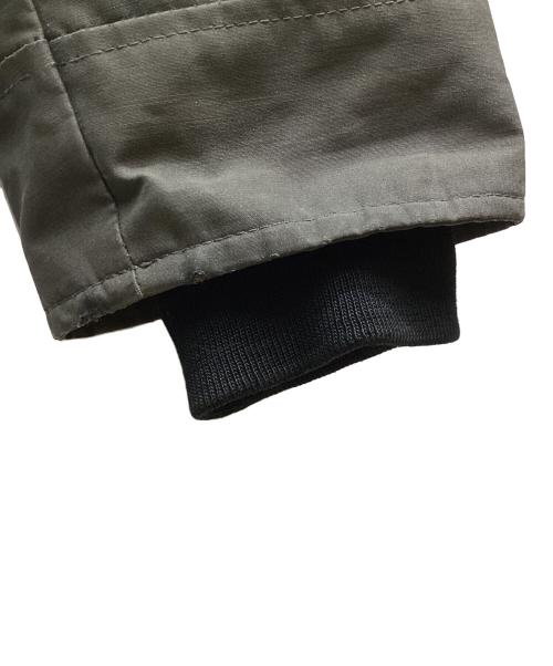 CANADA GOOSE（カナダグース）CANADA GOOSE (カナダグース) ジャケット グレー サイズ:Mの古着・服飾アイテム