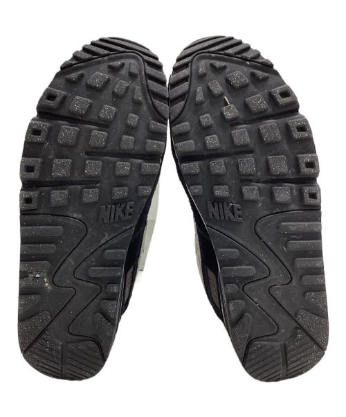 NIKE（ナイキ）NIKE (ナイキ) スニーカー ホワイト×ブラック サイズ:28の古着・服飾アイテム