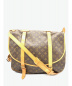 LOUIS VUITTON (ルイヴィトン) ソミュールGM  サイズ:GM モノグラム M42252 AR8907：59800円