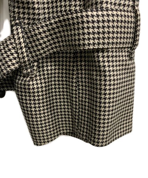 Aquascutum（アクアスキュータム）Aquascutum (アクアスキュータム) ショートトレンチコート ホワイト×ブラック サイズ:34の古着・服飾アイテム