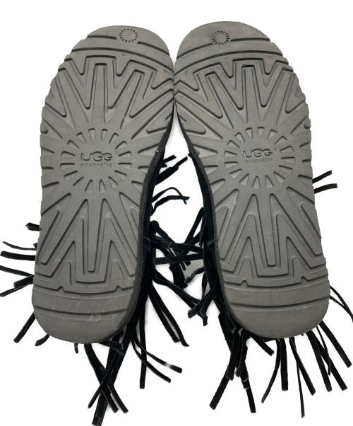 UGG（アグ）UGG (アグ) ムートンブーツ ブラック サイズ:25の古着・服飾アイテム