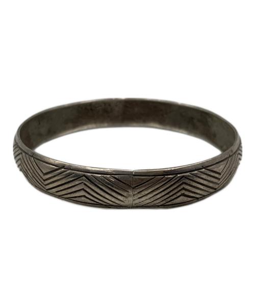 TANNER'S INDIAN ARTS（タナーズ インディアン アーツ）TANNER'S INDIAN ARTS (タナーズ インディアン アーツ) スターリングシルバーバングルの古着・服飾アイテム